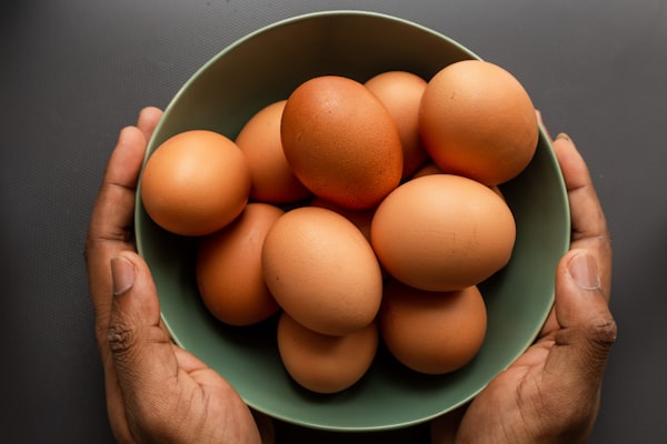 Sonali Murgi Egg (সোনালি মুরগির ডিম)